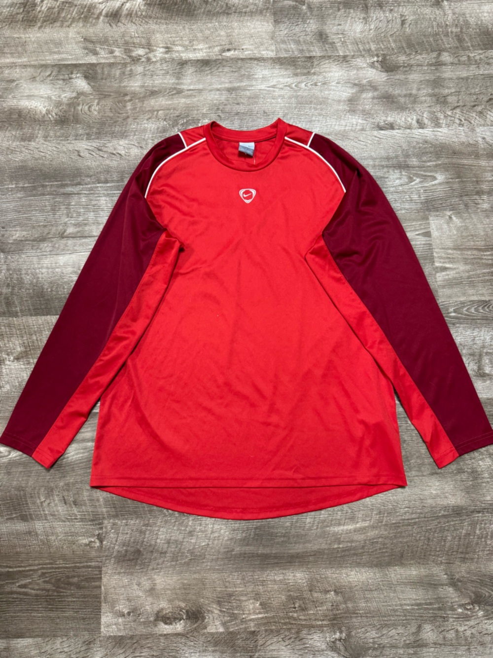 Nike Red Long Sleeve Athletic Shirt Size Large